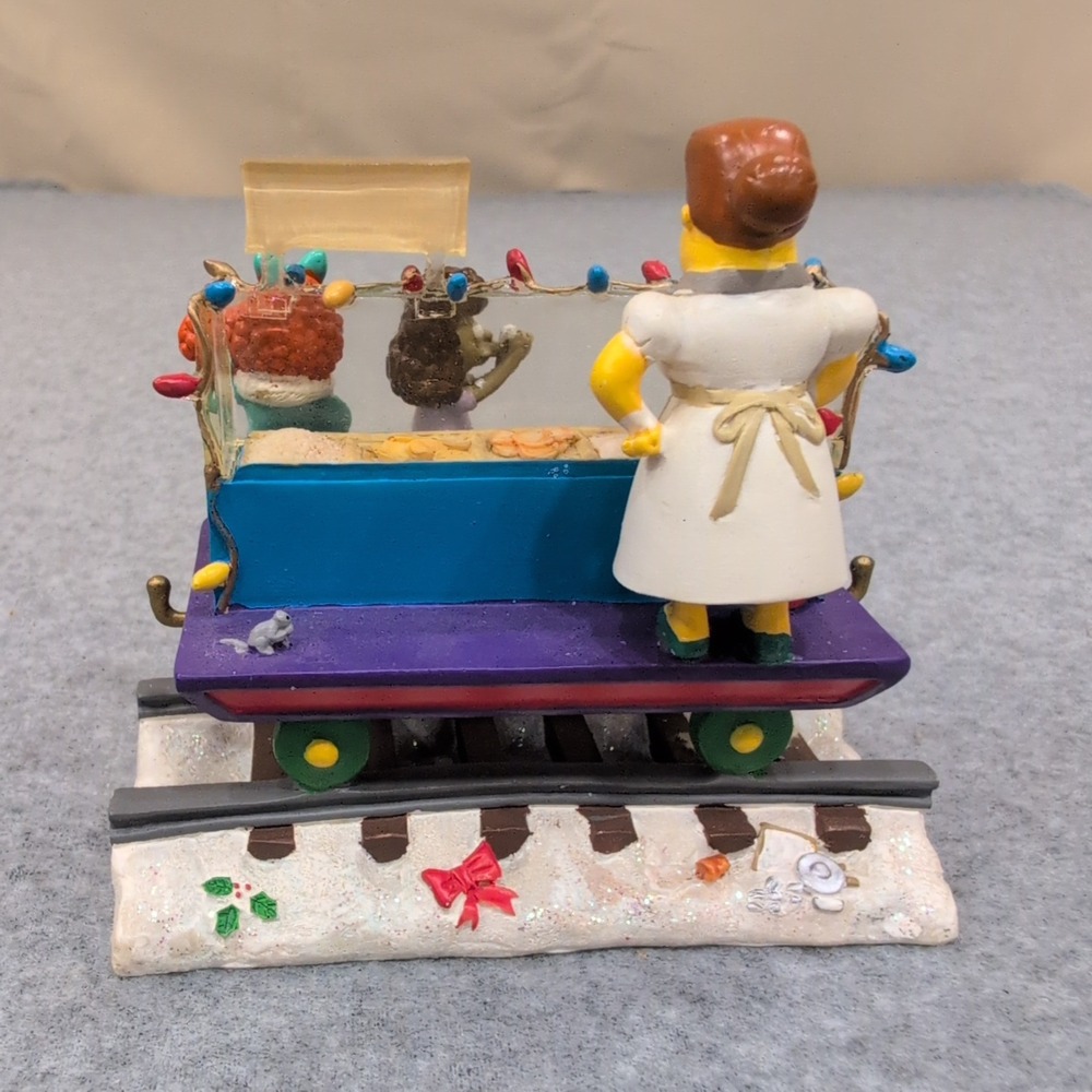 The Simpsons Christmas Express Servin Up Cheer Tofu Turkey Sculpture 2005 - Picture 4 of 6